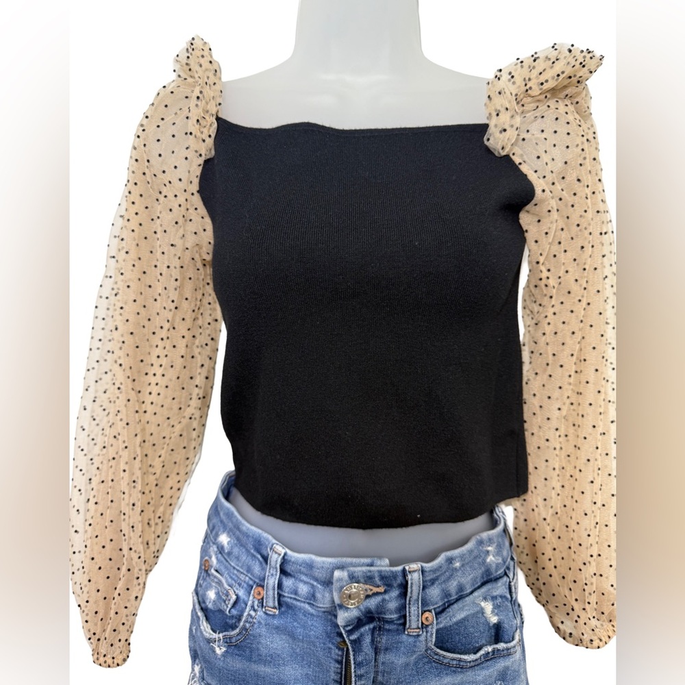 Philosophy Black and Cream Puff Sleeve Blouse